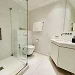 Luxury Beachfront Croisette Large Terrace Parking * Cannes