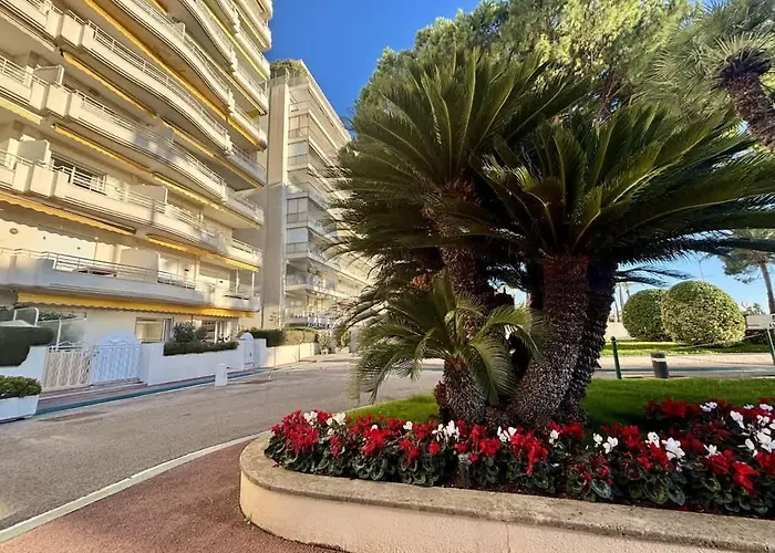 Luxury Beachfront Croisette Large Terrace Parking شقة كان