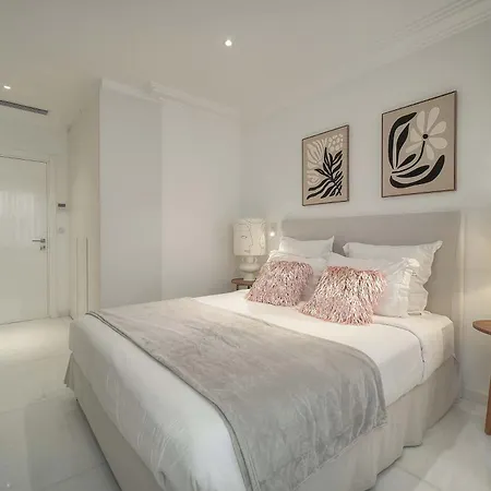 Amelie - Luxury Beachfront Croisette Large Terrace Parking *