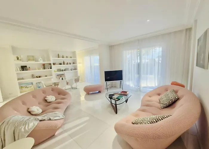 Luxury Beachfront Croisette Large Terrace Parking *