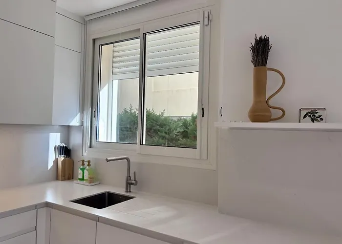 Luxury Beachfront Croisette Large Terrace Parking Apartment Cannes