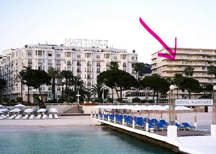 Luxury Beachfront Croisette Large Terrace Parking * Cannes
