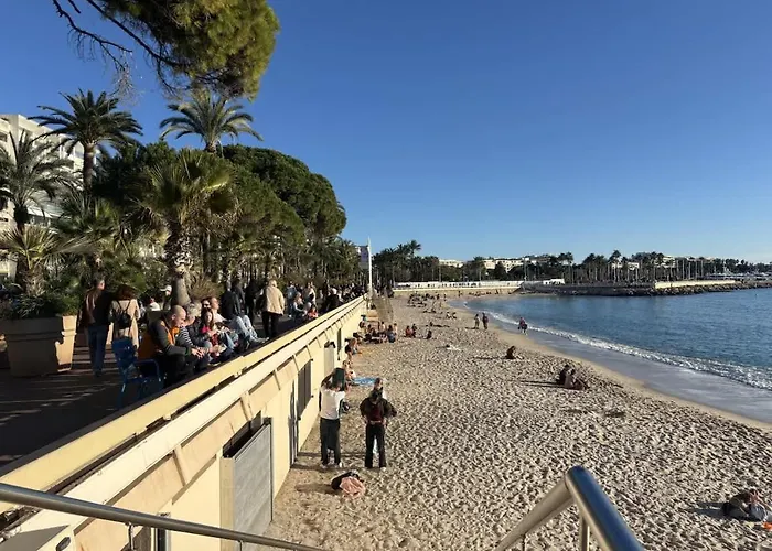 Luxury Beachfront Croisette Large Terrace Parking * Cannes
