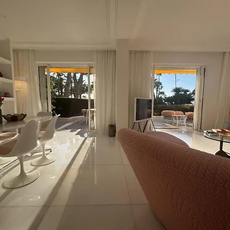 Apartman Luxury Beachfront Croisette Large Terrace Parking *