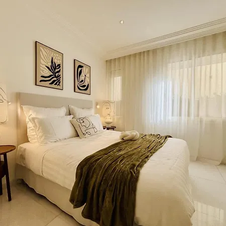 Luxury Beachfront Croisette Large Terrace Parking *