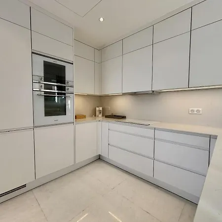 Luxury Beachfront Croisette Large Terrace Parking Apartman